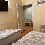 דירה Szent Janos Vendeghaz *
